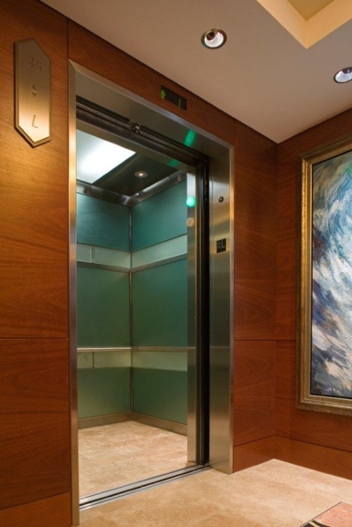 Open Elevator